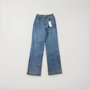 Ettelo Blue Straight Wide Leg High Waisted Jeans Women’s 25x30 Size 6 NWT